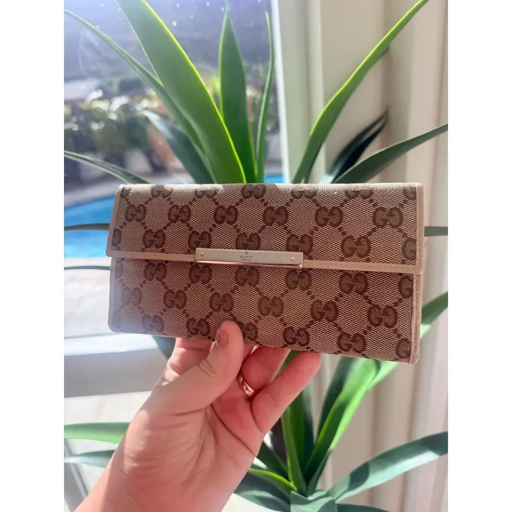 Gucci this authentic